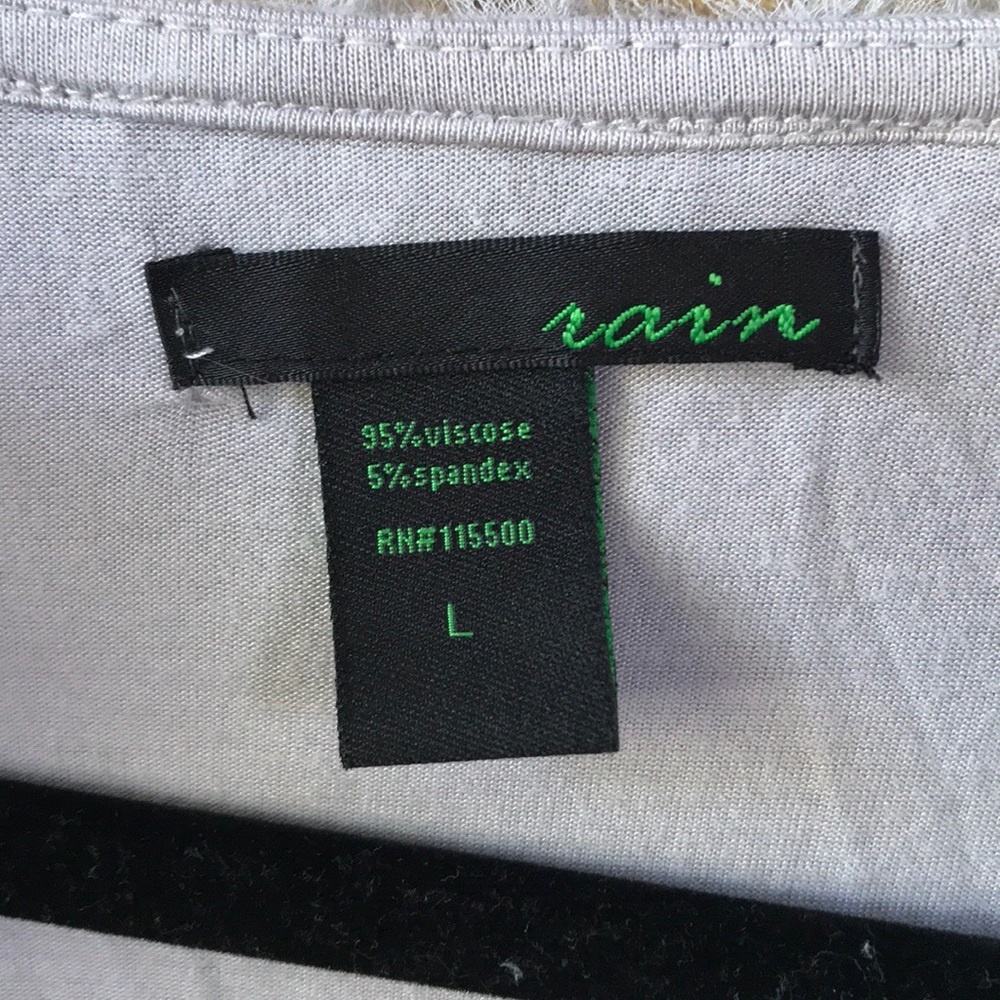 RAIN top - Picture 3 of 5